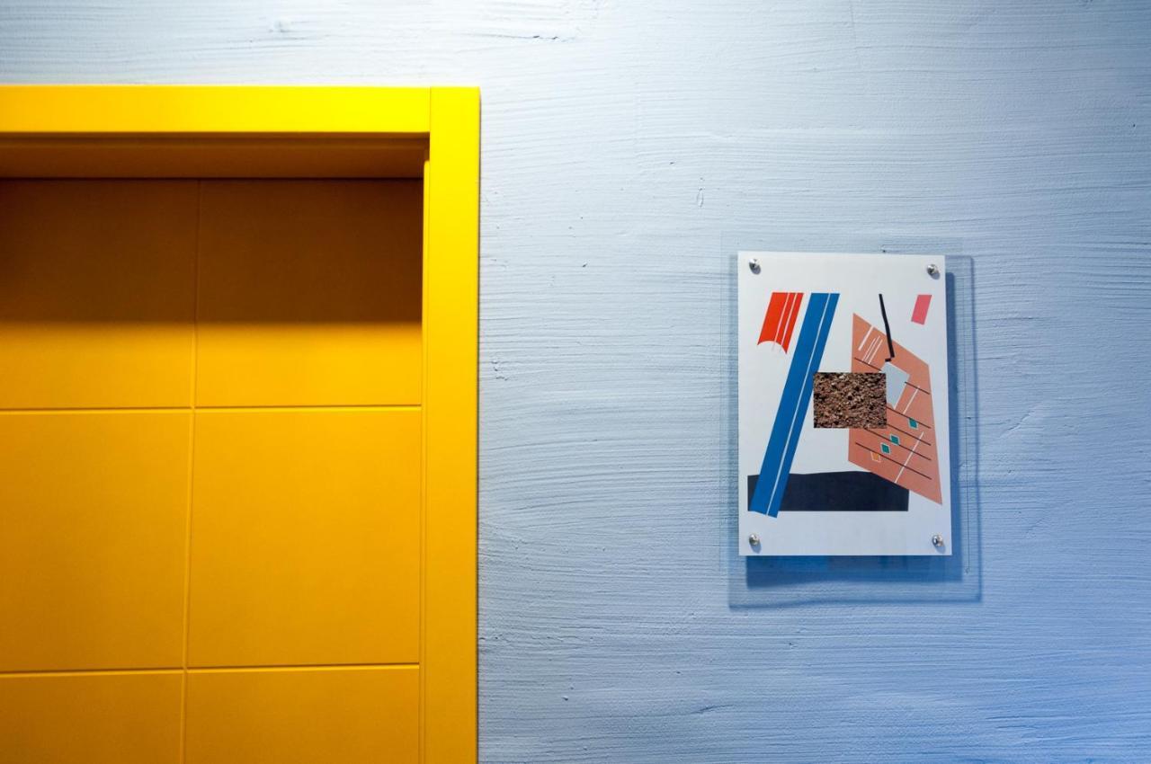 Ura Hostel Призрен Екстериор снимка