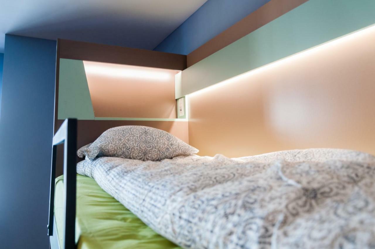 Ura Hostel Призрен Екстериор снимка
